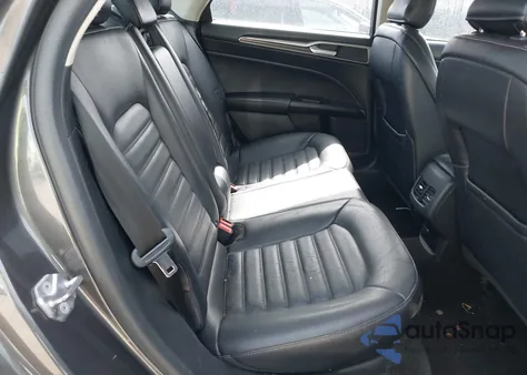 2018 Ford Fusion Energi Se Luxury из США, поврежденный, VIN 3FA6P0PU4JR264389